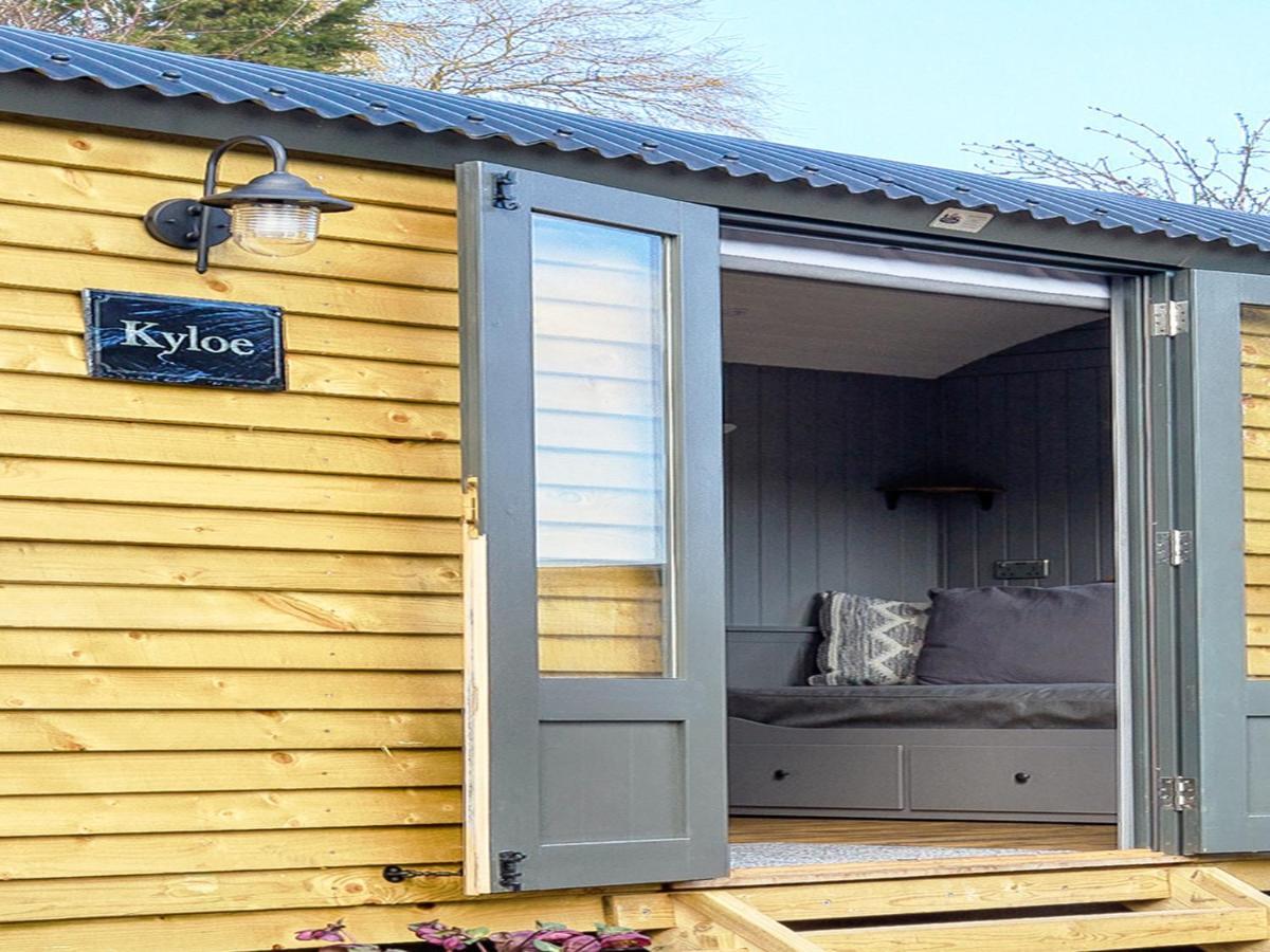 Pass The Keys Whitstable Shepherds Hut Minutes From The Harbour Villa Екстериор снимка